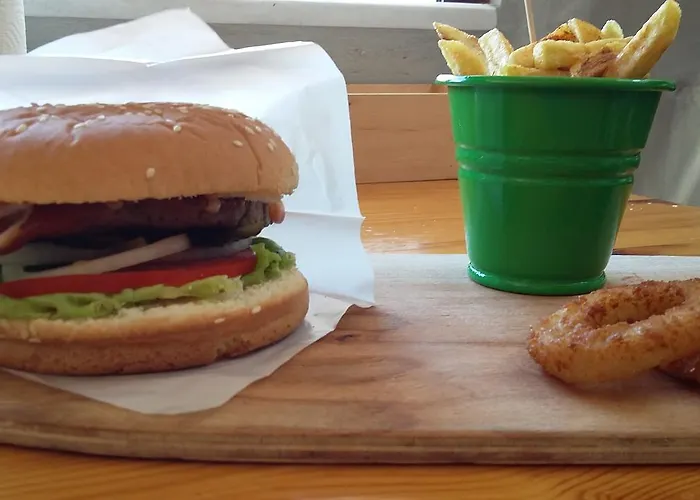 Ξενοδοχείο Polat Riva 3*